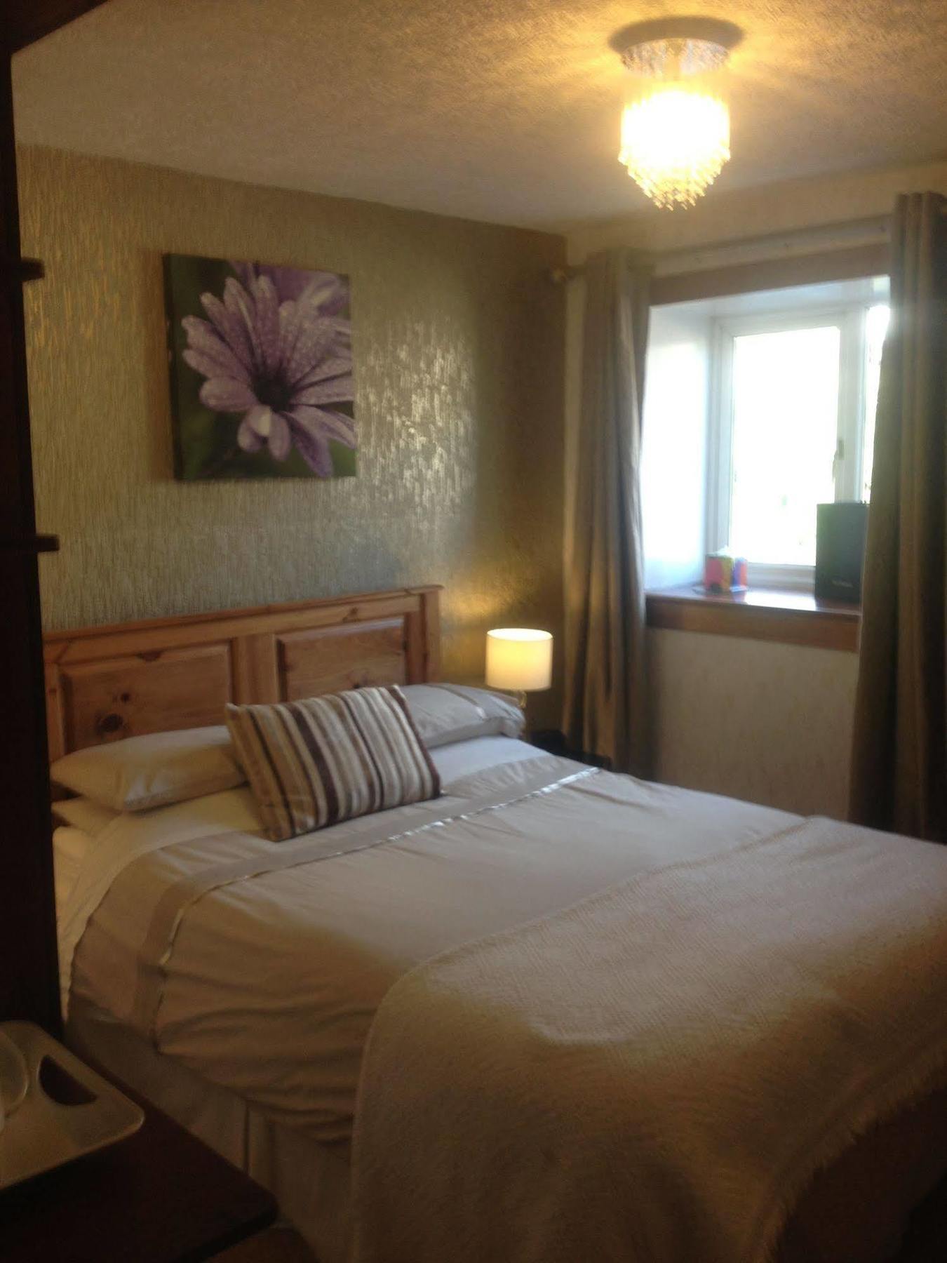 Cameron Guest House Oban Esterno foto